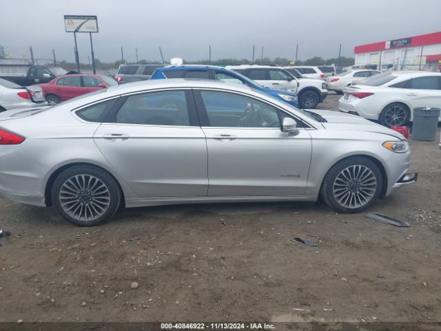 3FA6P0RUXHR223126 Ford Fusion Hybrid Titanium