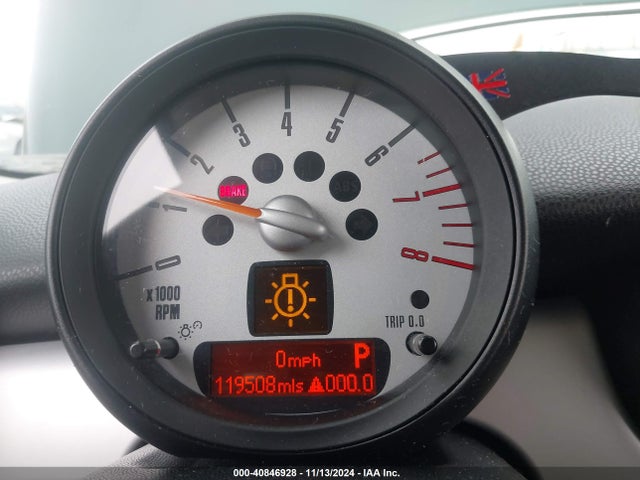 2011 MINI COOPER WMWSU3C57BT098397 Photo 6