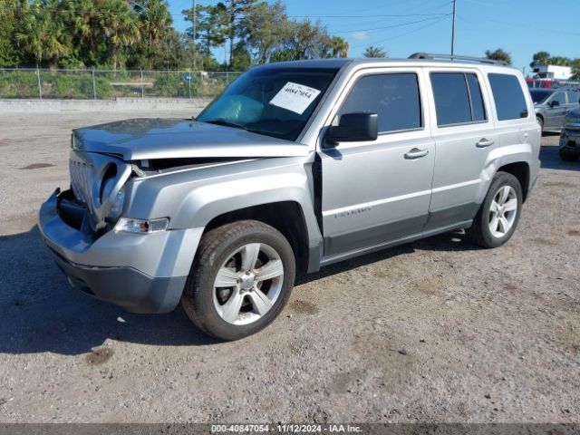 1C4NJRFB4FD354556 Jeep Patriot Latitude