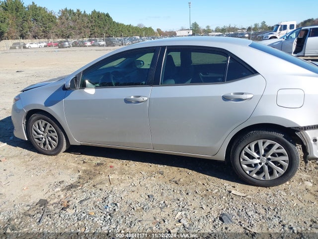 2T1BURHE0HC888462 Toyota COROLLA LE