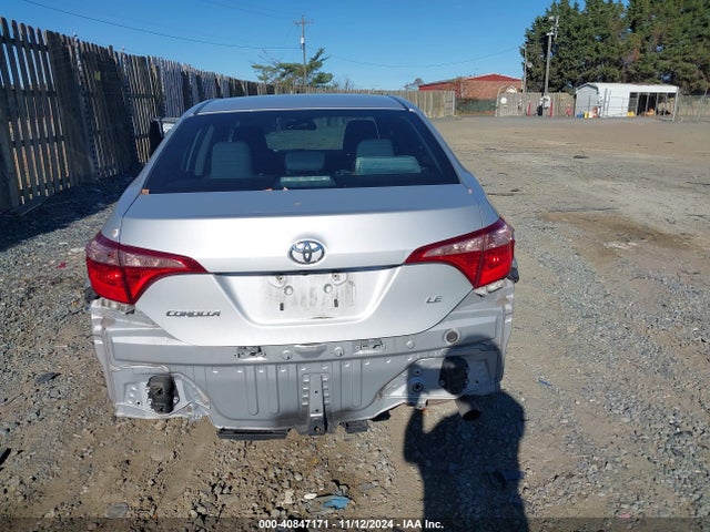 2T1BURHE0HC888462 Toyota COROLLA LE