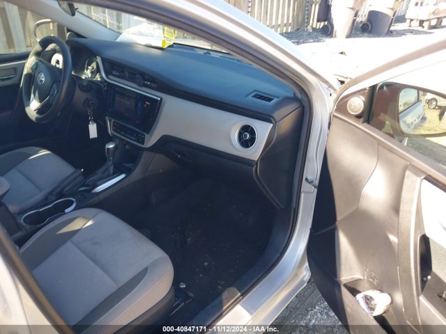 2T1BURHE0HC888462 Toyota COROLLA LE