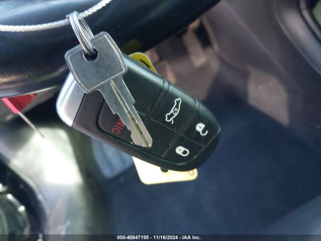 1C3CCCCB6FN629149 Chrysler 200 C