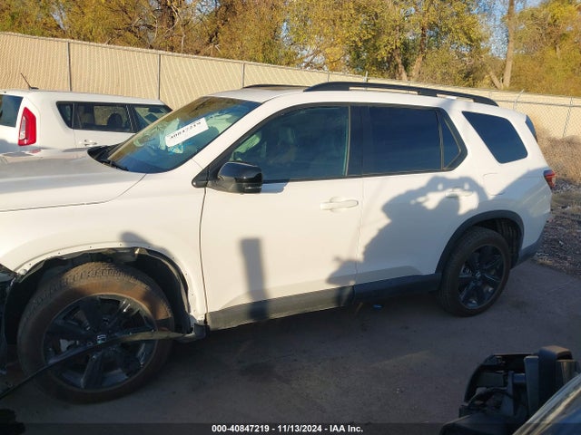 Honda Pilot Black Edition 2025 5FNYG1H99SB052805 Image 15