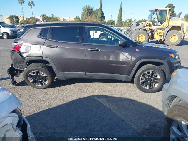 3C4NJDDB8HT597872 Jeep New Compass Trailhawk 4x4