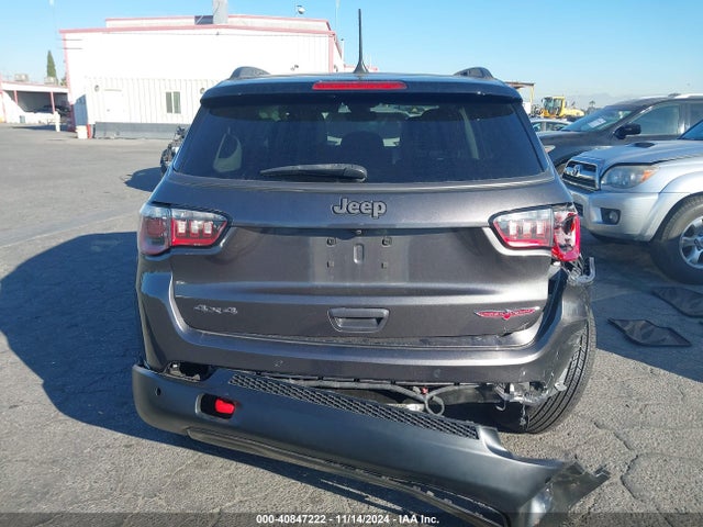 3C4NJDDB8HT597872 Jeep New Compass Trailhawk 4x4