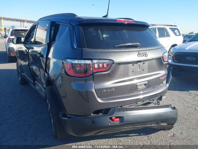3C4NJDDB8HT597872 Jeep New Compass Trailhawk 4x4