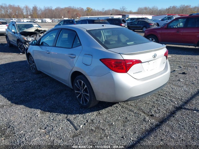 Toyota Corolla Xse 2018 2T1BURHE1JC967287 Image 3
