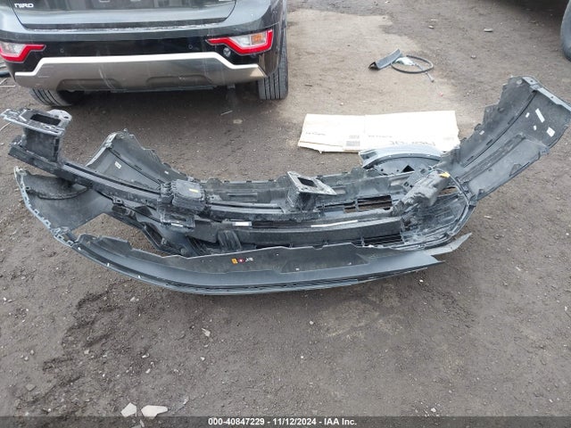 KNDCR3LE7P5091812 KIA Niro Ex Touring