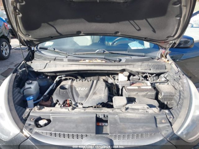 KM8JUCAG7FU088709 Hyundai TUCSON SE