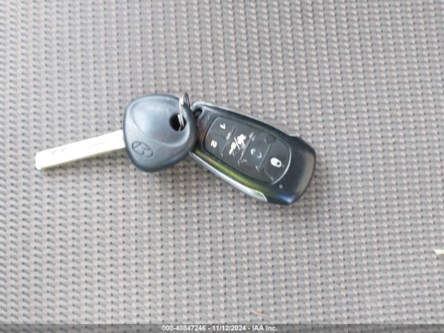 KM8JUCAG7FU088709 Hyundai TUCSON SE