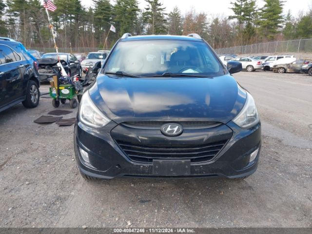 KM8JUCAG7FU088709 Hyundai TUCSON SE