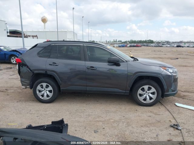2T3H1RFV0LW072095 Toyota RAV4 LE