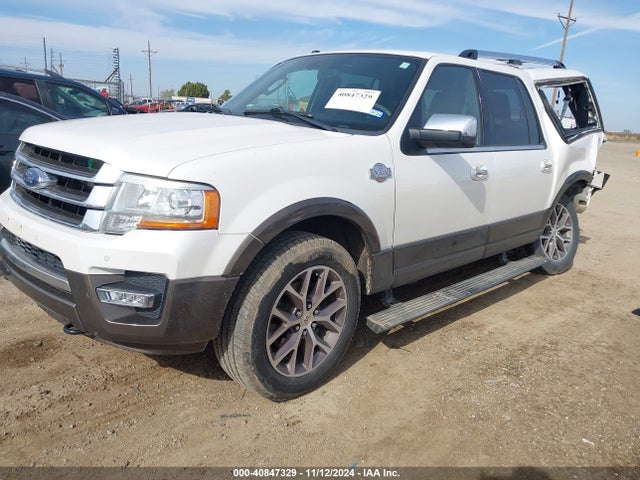 Ford Expedition El King Ranch 2015 1FMJK1JT0FEF50061 Image 2