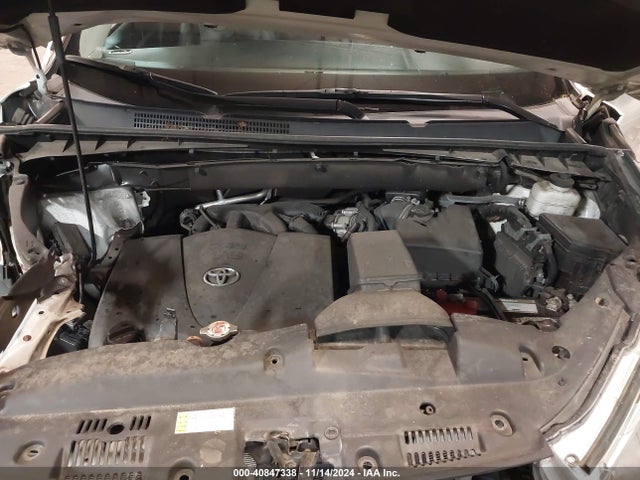 Toyota Highlander Xle 2019 5TDJZRFH4KS628168 Image 10