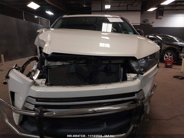 Toyota Highlander Xle 2019 5TDJZRFH4KS628168 Image 13
