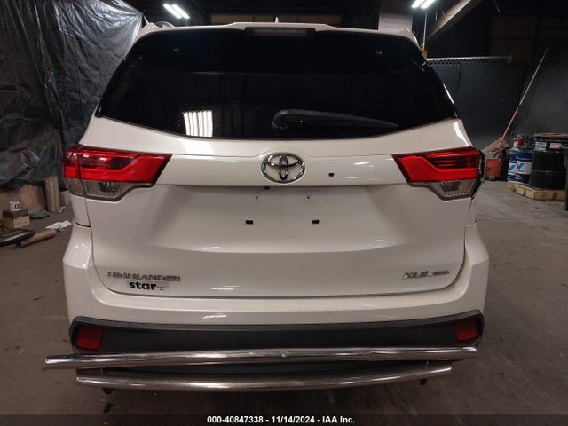 Toyota Highlander Xle 2019 5TDJZRFH4KS628168 Image 17