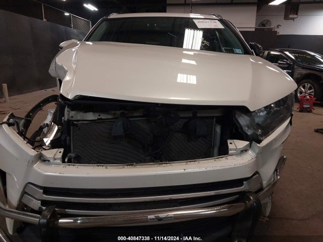 Toyota Highlander Xle 2019 5TDJZRFH4KS628168 Image 6