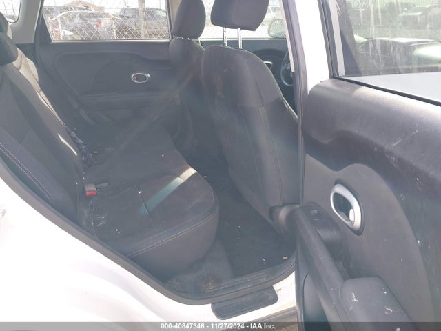 KIA Soul 2015 KNDJN2A29F7780677 Image 8