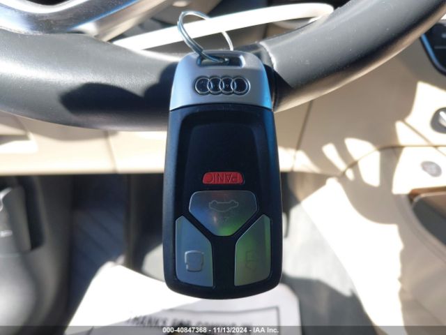 WA1BNAFY8K2101690 Audi Q5 45 Premium