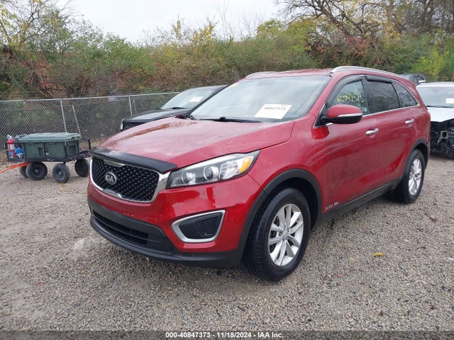 KIA Sorento Lx V6 2017 5XYPGDA59HG192004 Image 2
