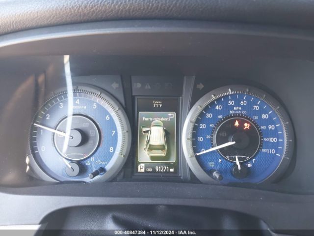 5TDYK3DC5FS679160 Toyota Sienna Xle 8 Passenger