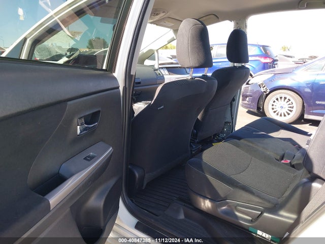 Toyota Prius V Two 2017 JTDZN3EU5HJ062991 Image 8