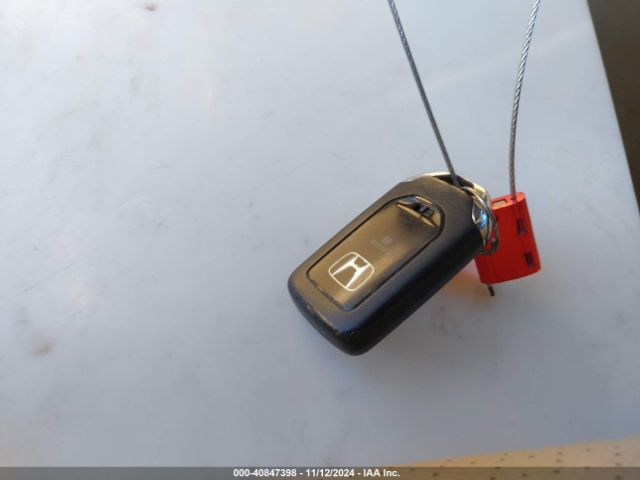 1HGCR3F95HA013215 Honda Accord Touring V6