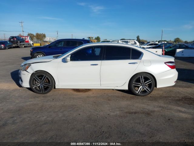 1HGCR3F95HA013215 Honda Accord Touring V6