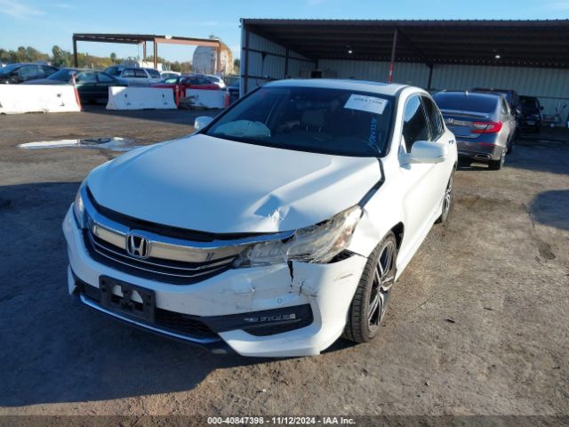 1HGCR3F95HA013215 Honda Accord Touring V6