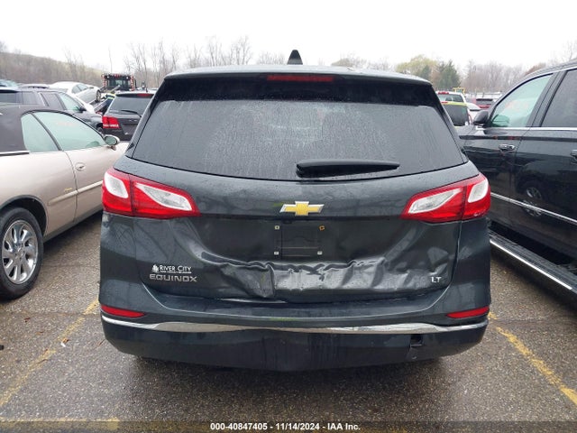 2GNAXKEV1K6185743 Chevrolet EQUINOX LT