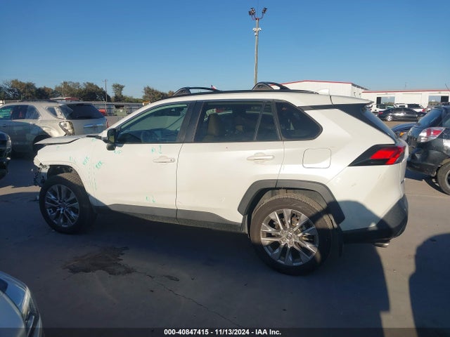 Toyota Rav4 Xle Premium 2021 2T3C1RFV9MW142429 Image 15