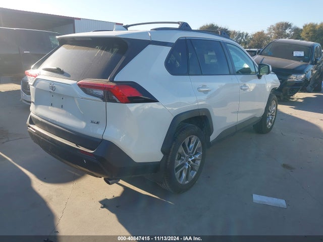 Toyota Rav4 Xle Premium 2021 2T3C1RFV9MW142429 Image 4