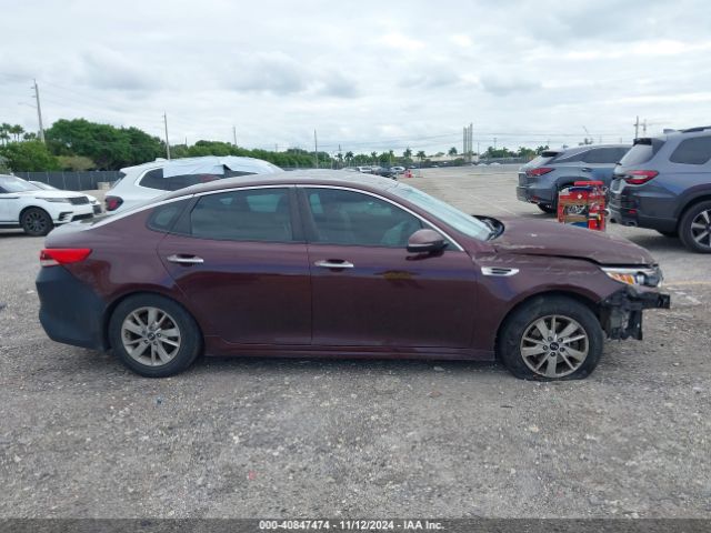 5XXGT4L38JG227696 KIA Optima Lx