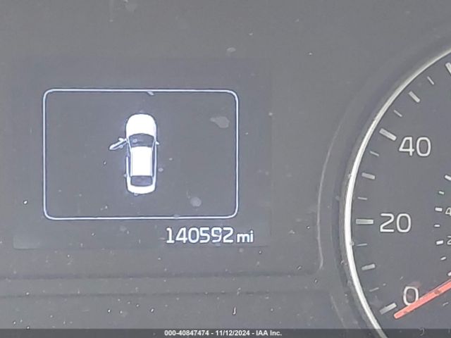 5XXGT4L38JG227696 KIA Optima Lx