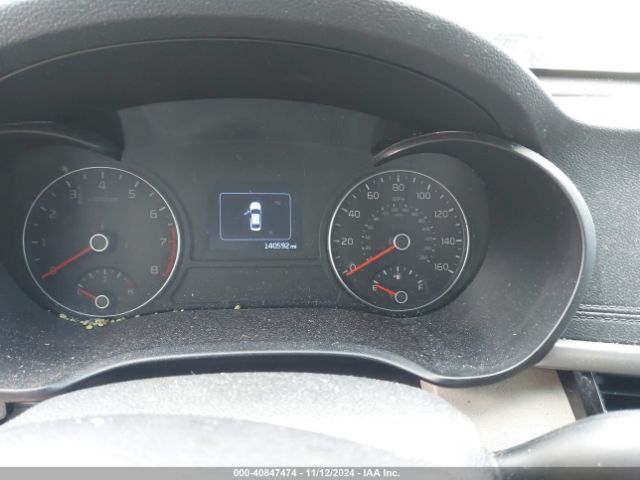5XXGT4L38JG227696 KIA Optima Lx