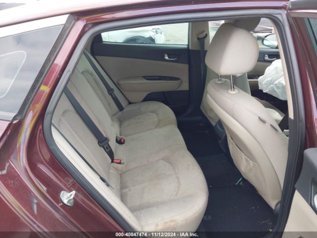5XXGT4L38JG227696 KIA Optima Lx