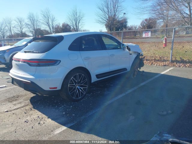 WP1AA2A58PLB05920 Porsche Macan T