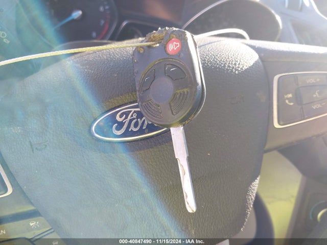 Ford ESCAPE SE 2018 1FMCU9GD7JUD39181 Image 11