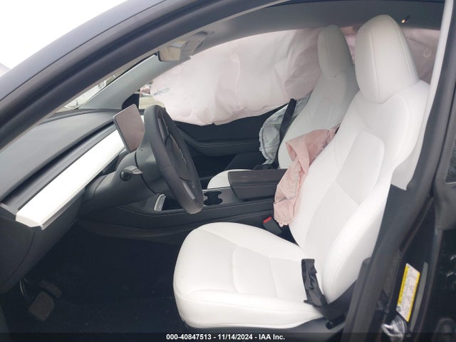 2024 TESLA MODEL Y 7SAYGDEE7RA263739 Photo 4