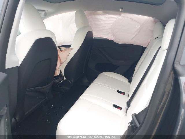 2024 TESLA MODEL Y 7SAYGDEE7RA263739 Photo 7