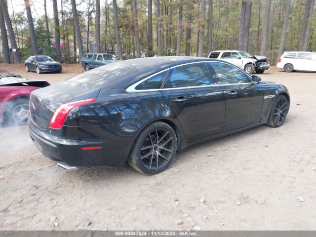 2011 JAGUAR XJ SAJWA2GB1BLV07244 Photo 3