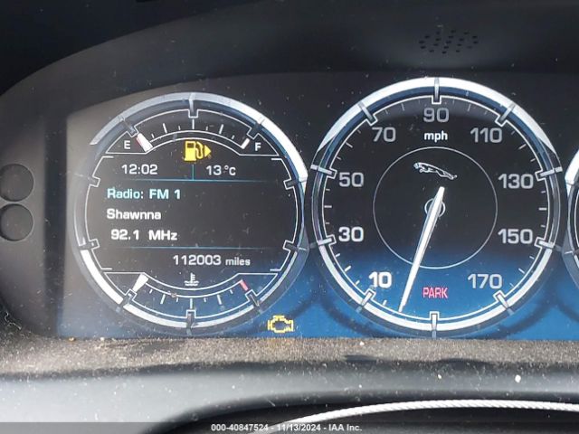 2011 JAGUAR XJ SAJWA2GB1BLV07244 Photo 6