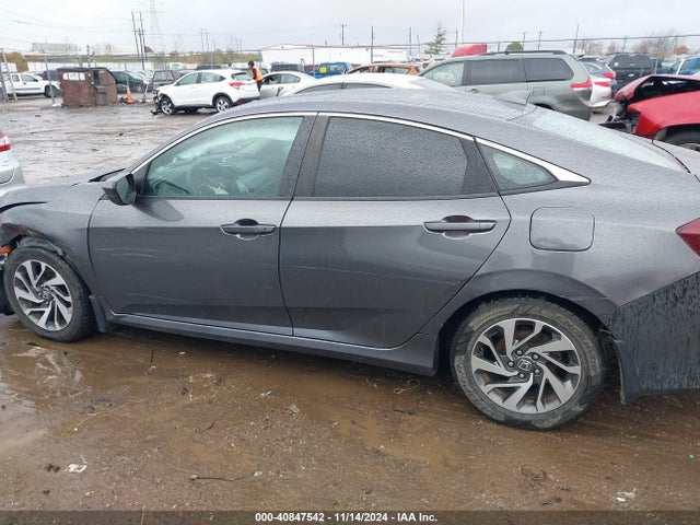 Honda CIVIC EX 2018 19XFC2F79JE013615 Image 14