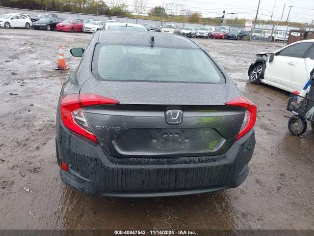 Honda CIVIC EX 2018 19XFC2F79JE013615 Image 16
