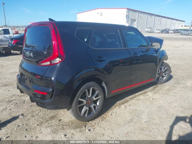KNDJ63AU2M7777170 KIA Soul Gt-line