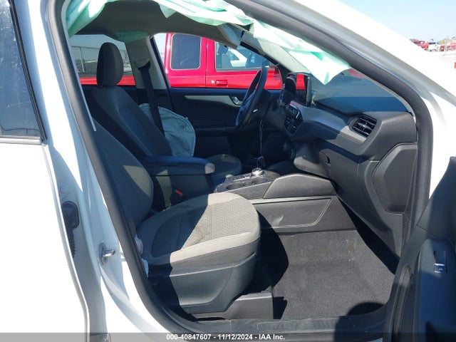 Ford ESCAPE SE 2021 1FMCU0G62MUB18394 Image 5