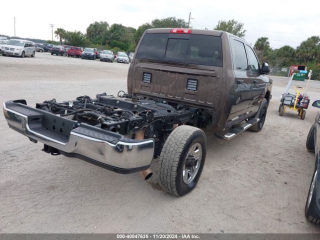 3C6UR5CL5LG227458 RAM 2500 Tradesman  4x4 6'4 Box
