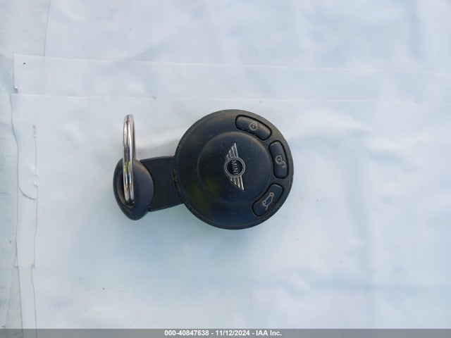 2009 MINI COOPER CLUBMAN WMWML33519TX35791 Photo 10