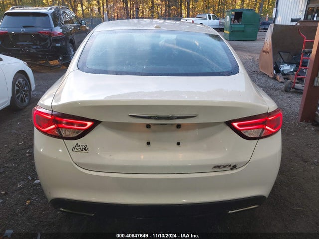 1C3CCCBB9FN568980 Chrysler 200 S